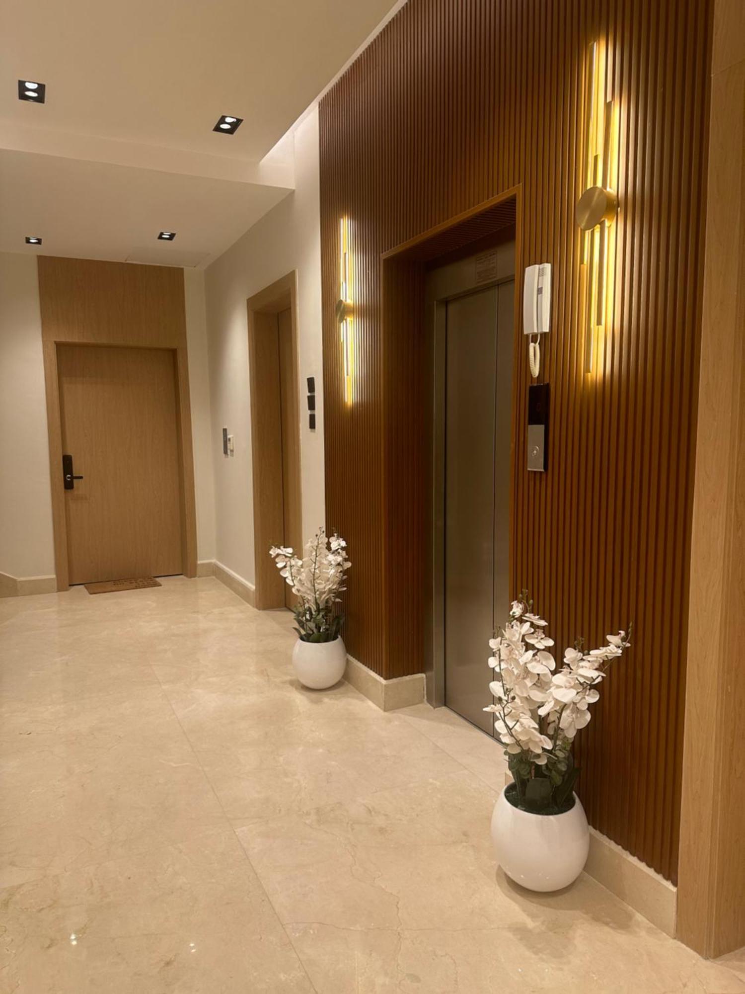 Al Malqa , Prime Location, Self Check-in Apartment *